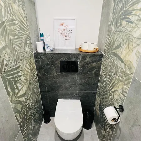 Sparrow Apartmens דירה *
