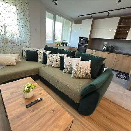 Sparrow Apartmens Appartement Košice